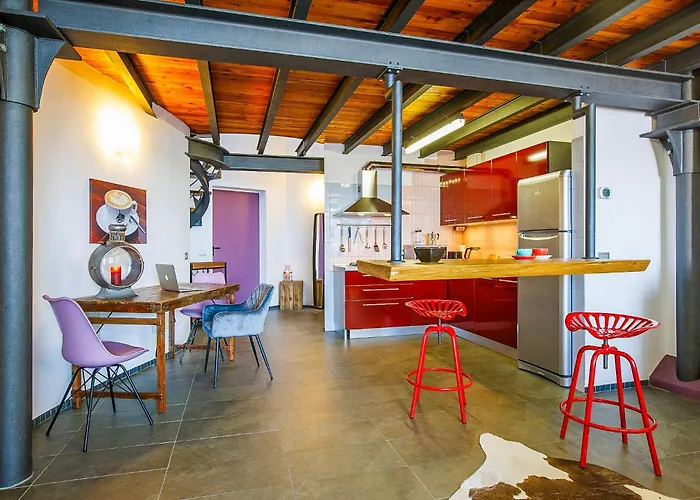 Stephanina Di Loft 아파트 *